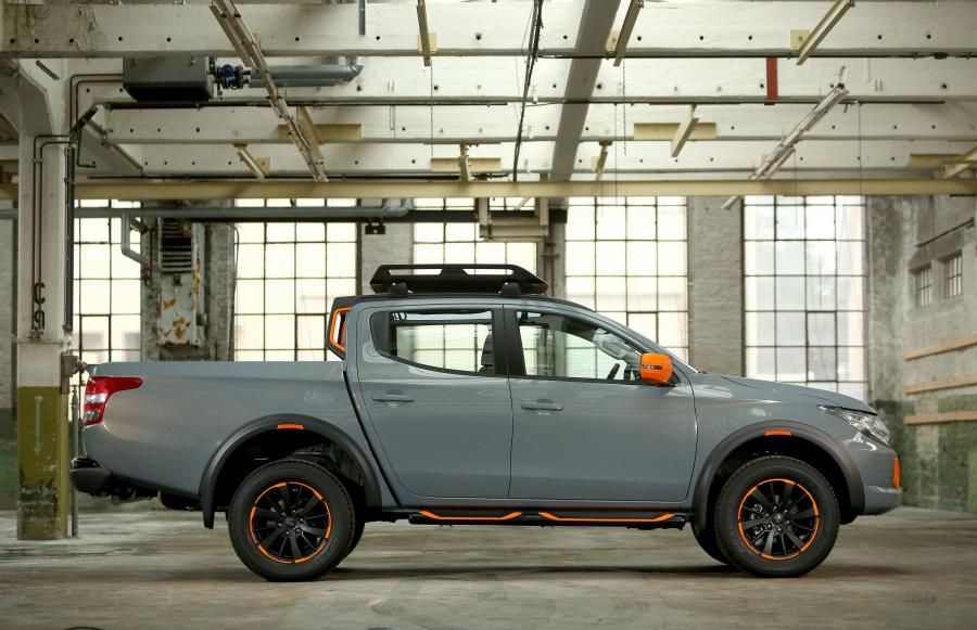  Mitsubishi L200 Geoseek Concept 2016 года  (фото 3 из 10)